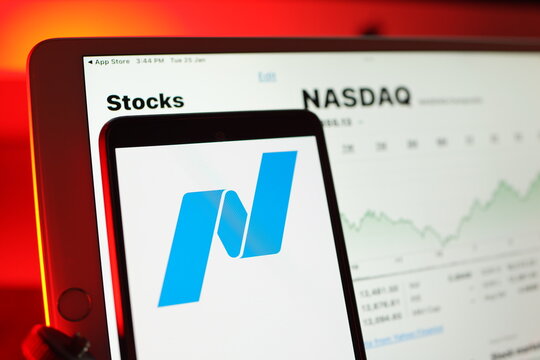 【股票股指】市场憧憬美联储放慢加息节奏，纳指不理业绩逊色短线反弹