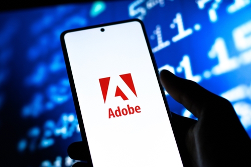 【股票股指】Adobe表现亮眼，涨势有望持续
