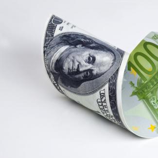 EURUSD could rock when clock strikes 13:30GMT